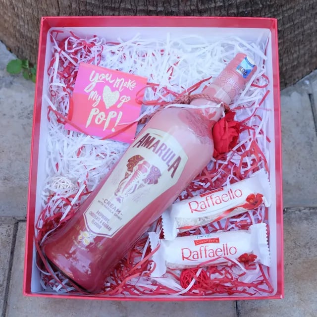 Amarula Raspberry Valentine Gift