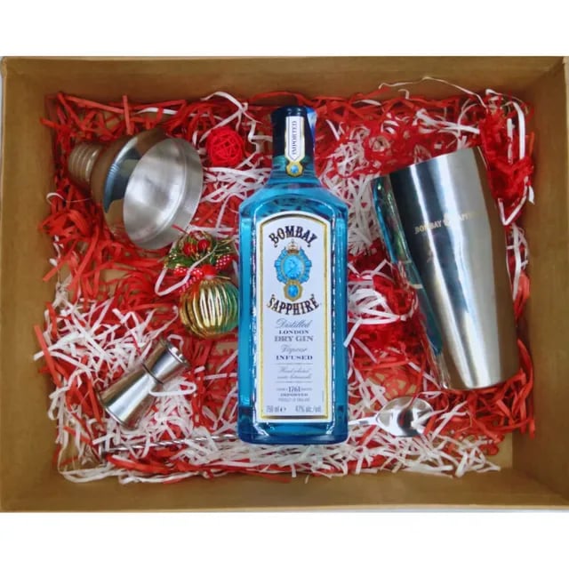 Xmas Bombay Spaphire 750 with Cocktail set